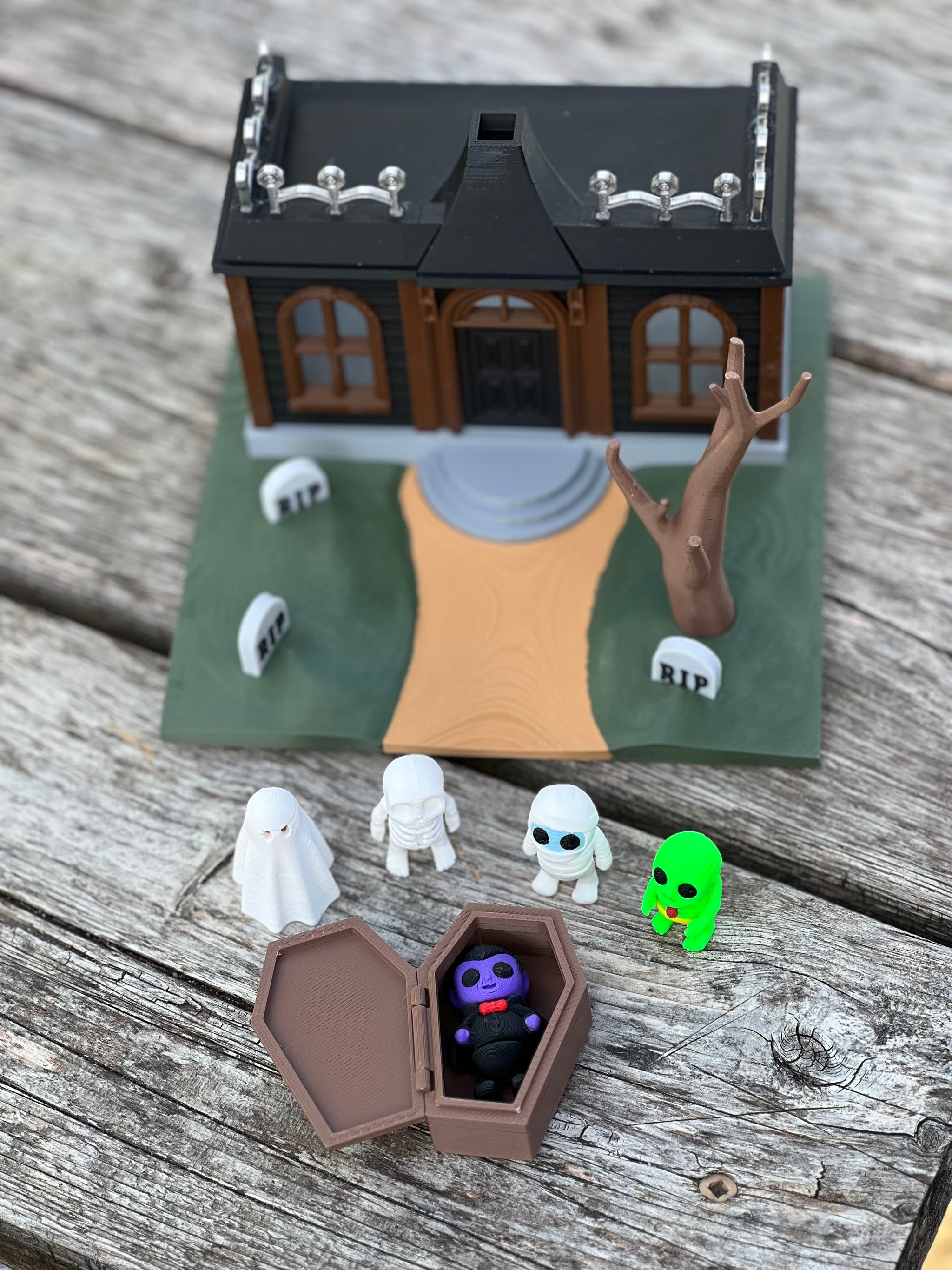 Spooky Halloween Haunted House Play Set - 3D Printed