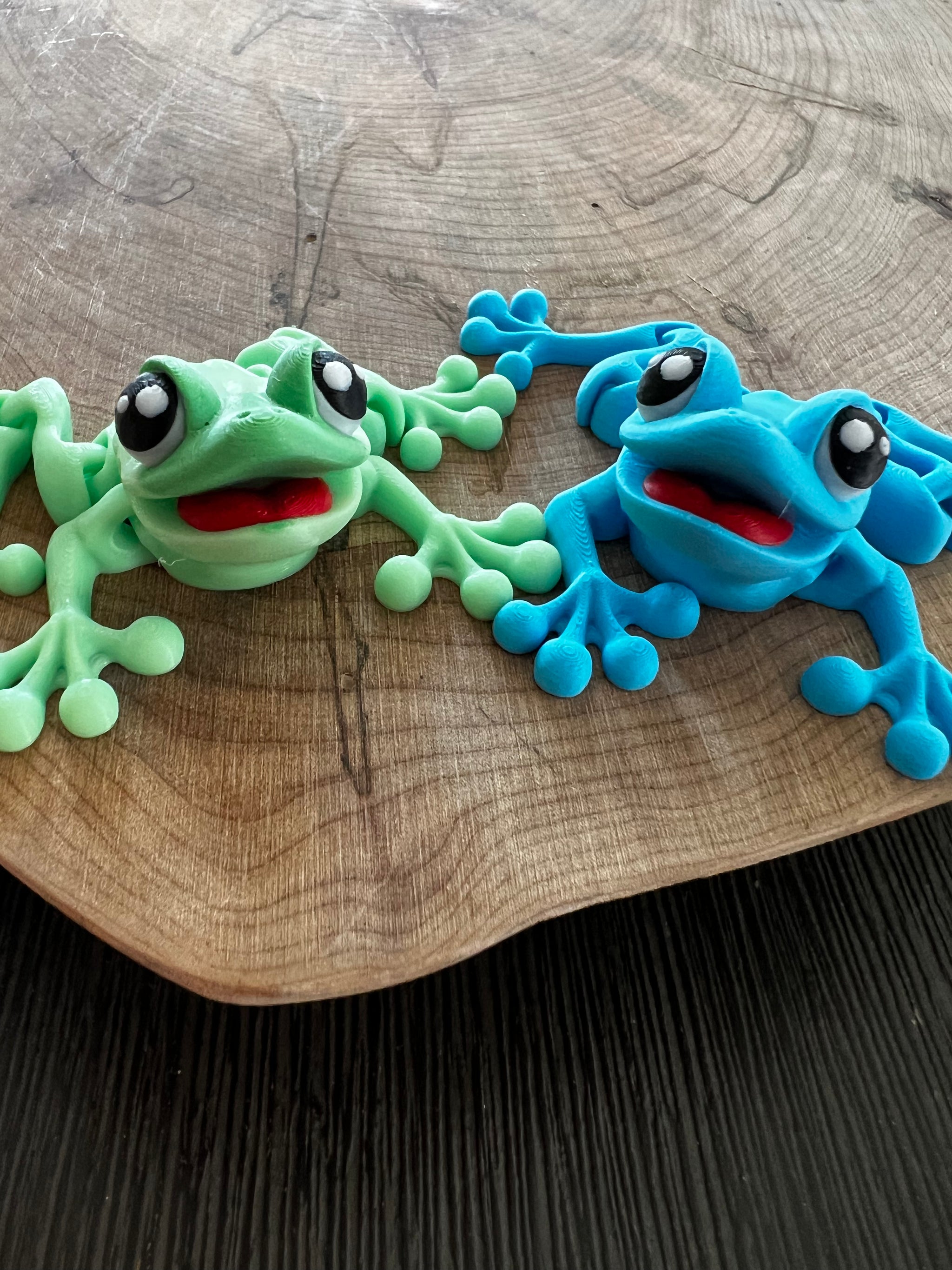 Flexible Mini Frog 3D Printed Toy – Canadian Cutters